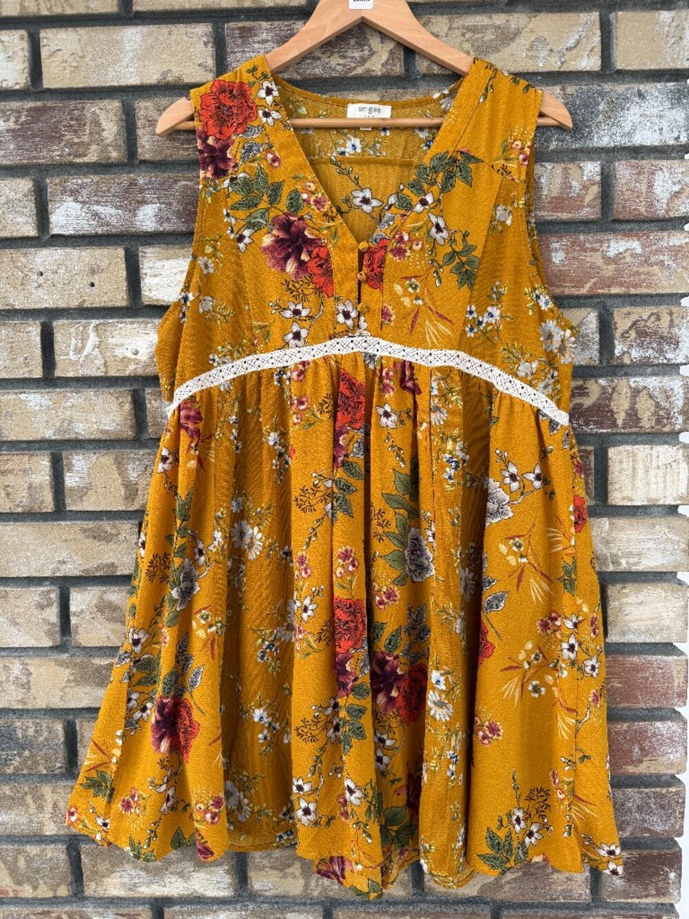 ☀️ Umgee Floral Mustard Yellow Lace Trim Asymmetrical Tank Dress L